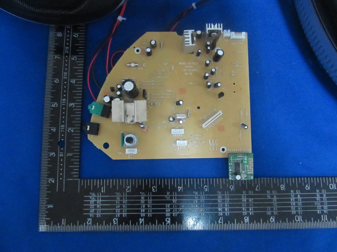 FCC ID 2AE7AMP3862 Internal Photos