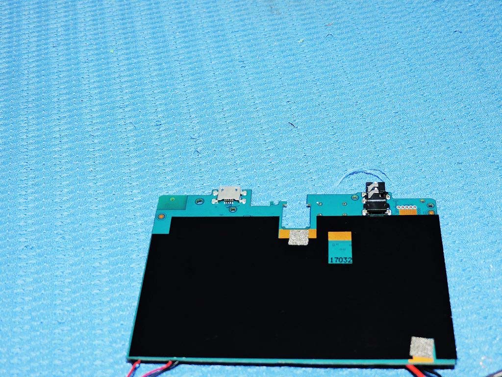 FCC ID 2AEB5-A832 Internal Photos