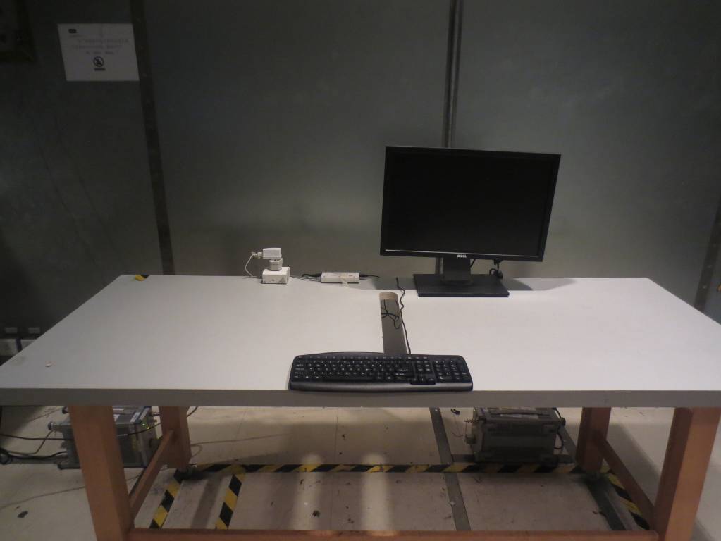 FCC ID 2AEIO10 Test Setup Photos