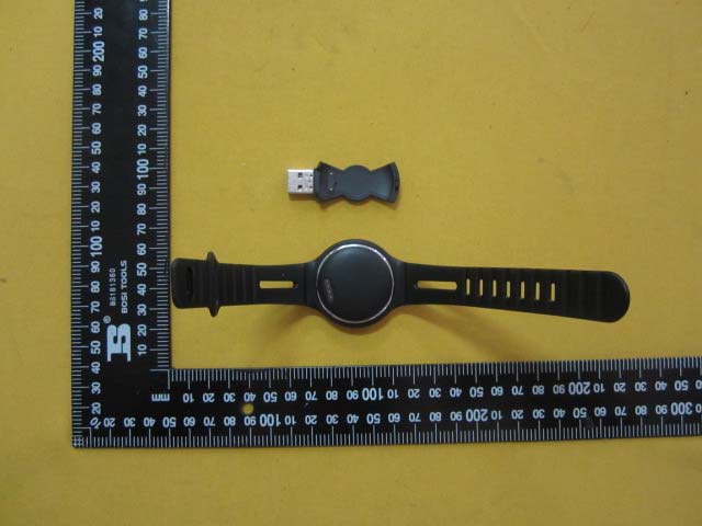 FCC ID 2AEPF-E07 External Photos