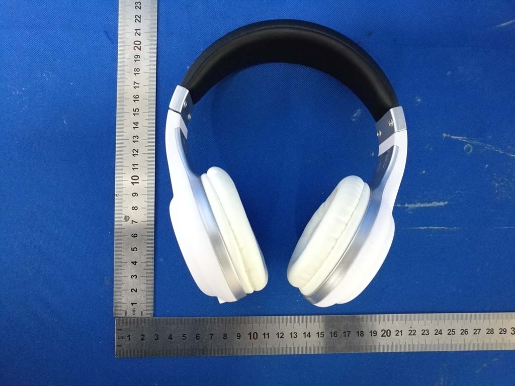FCC ID 2AEPRSW-B37 External Photos
