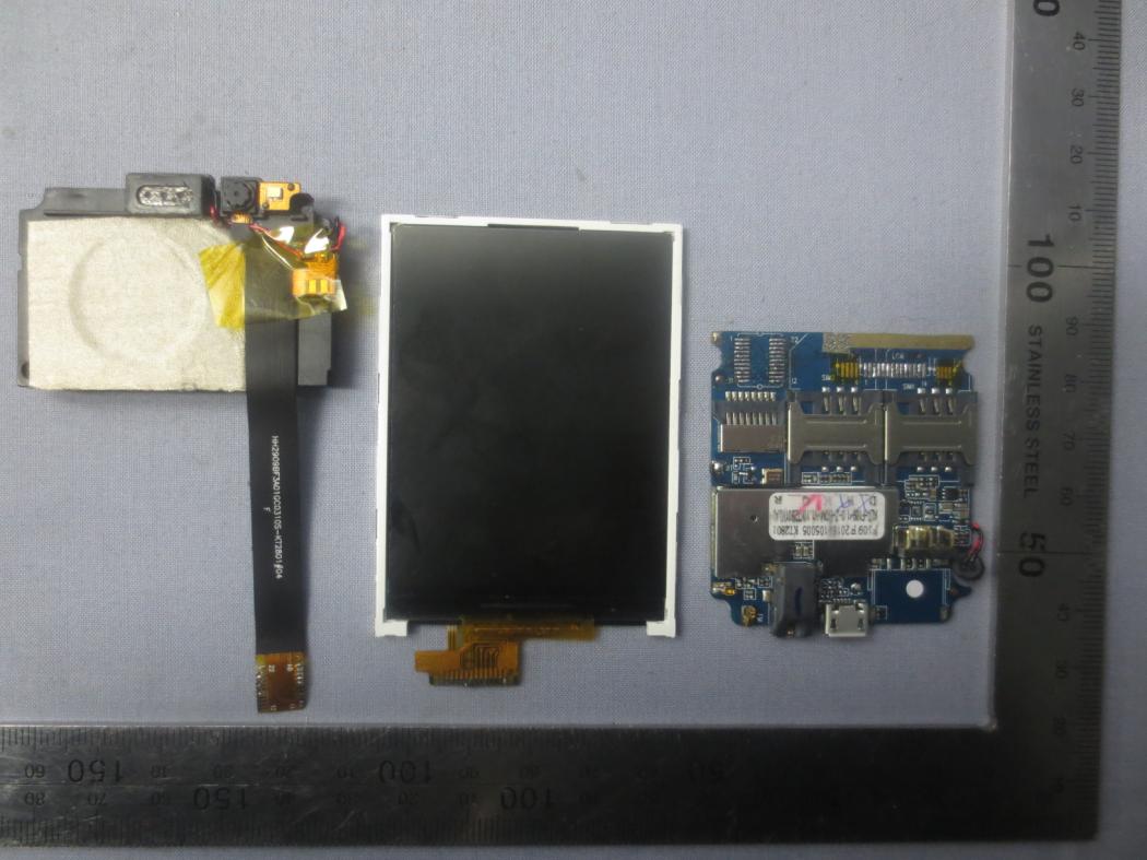 FCC ID 2AEXB-PIXEL Internal Photos