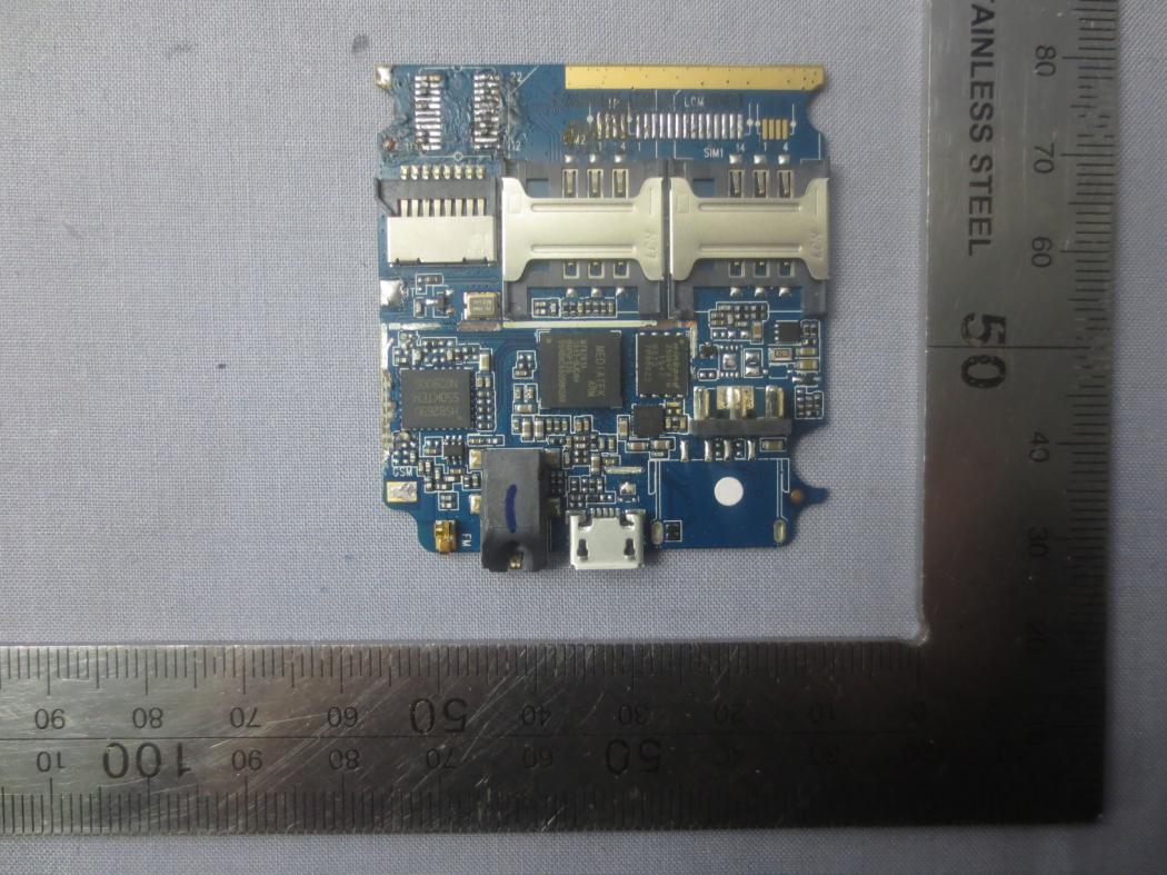 FCC ID 2AEXB-PIXEL Internal Photos