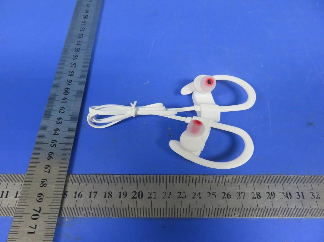 FCC ID 2AF2GLEB55 External Photos