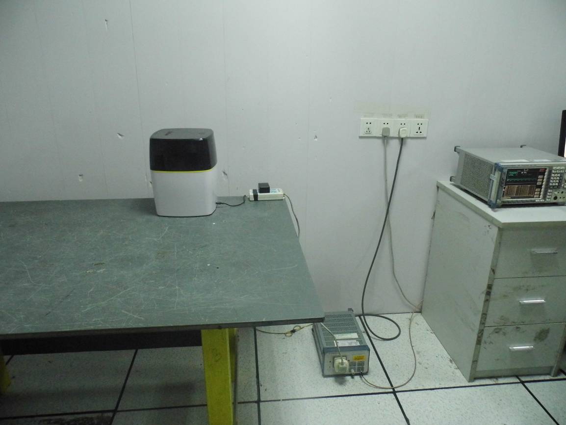 FCC ID 2AF68WSQ Test Setup Photos