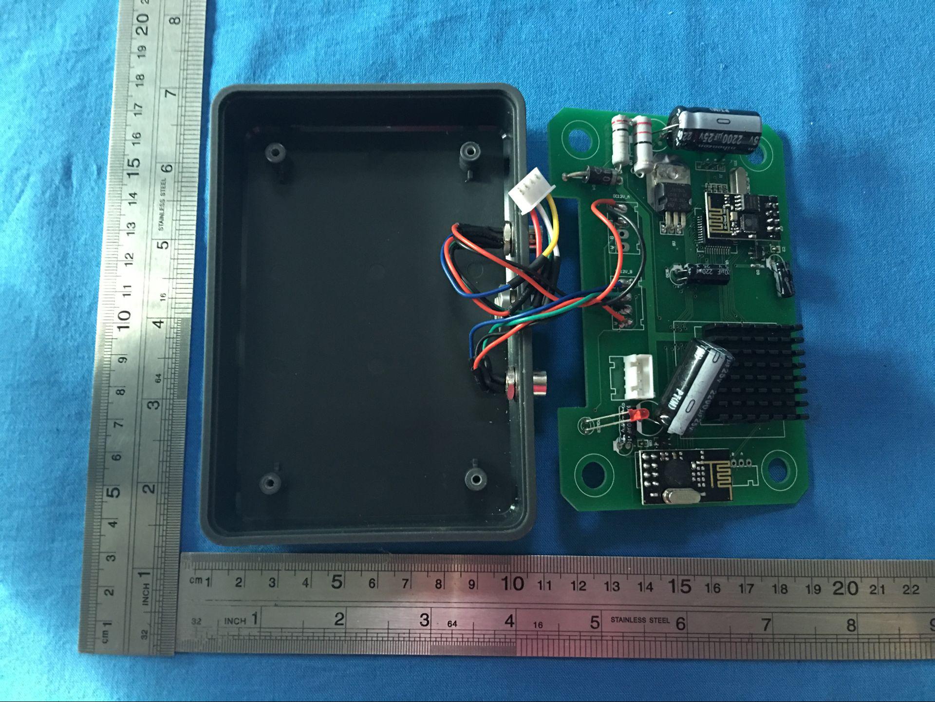 FCC ID 2AF8YMCD01 Internal Photos
