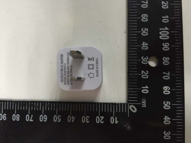 FCC ID 2AFAPET External Photos