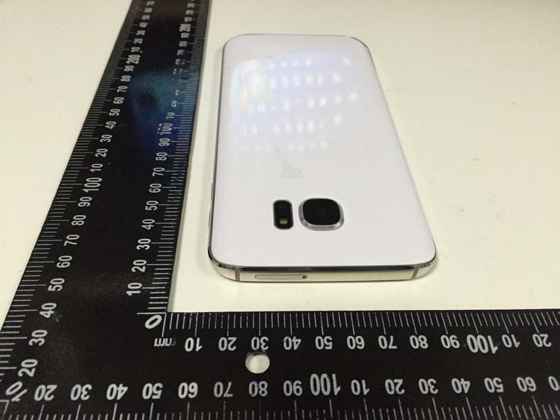 FCC ID 2AFAPFK External Photos