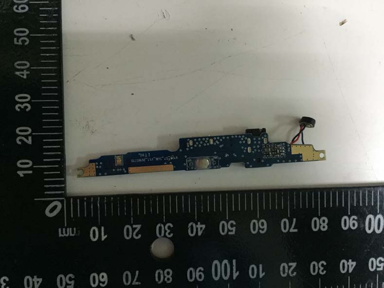 FCC ID 2AFAPFK Internal Photos