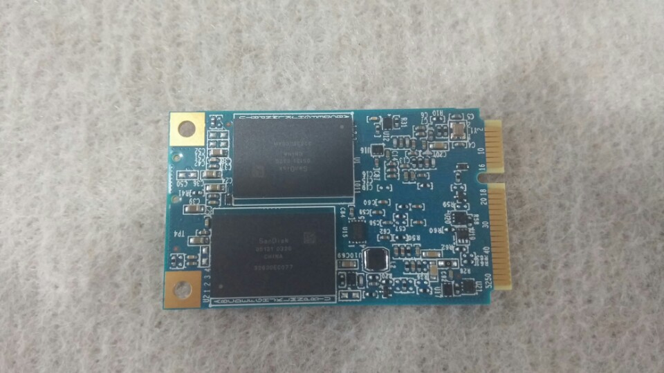 FCC ID 2AFCFSLATE6 Internal Photos