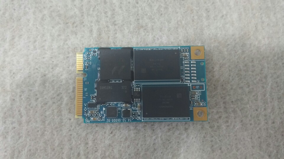 FCC ID 2AFCFSLATE6 Internal Photos
