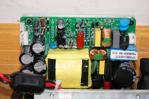 FCC ID 2AFF62G82IUAM Internal Photos