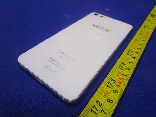 FCC ID 2AFFBSPACEPHONE5GS External Photos
