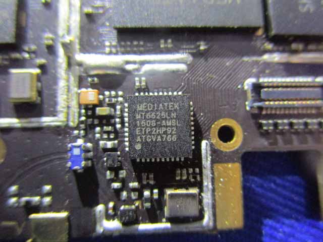 FCC ID 2AFFBSPACEPHONE5GS Internal Photos