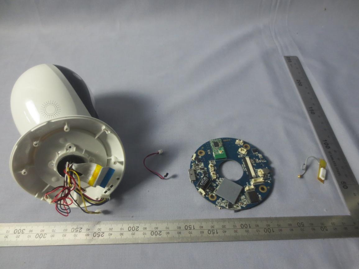 FCC ID 2AFG2-P1 Internal Photos