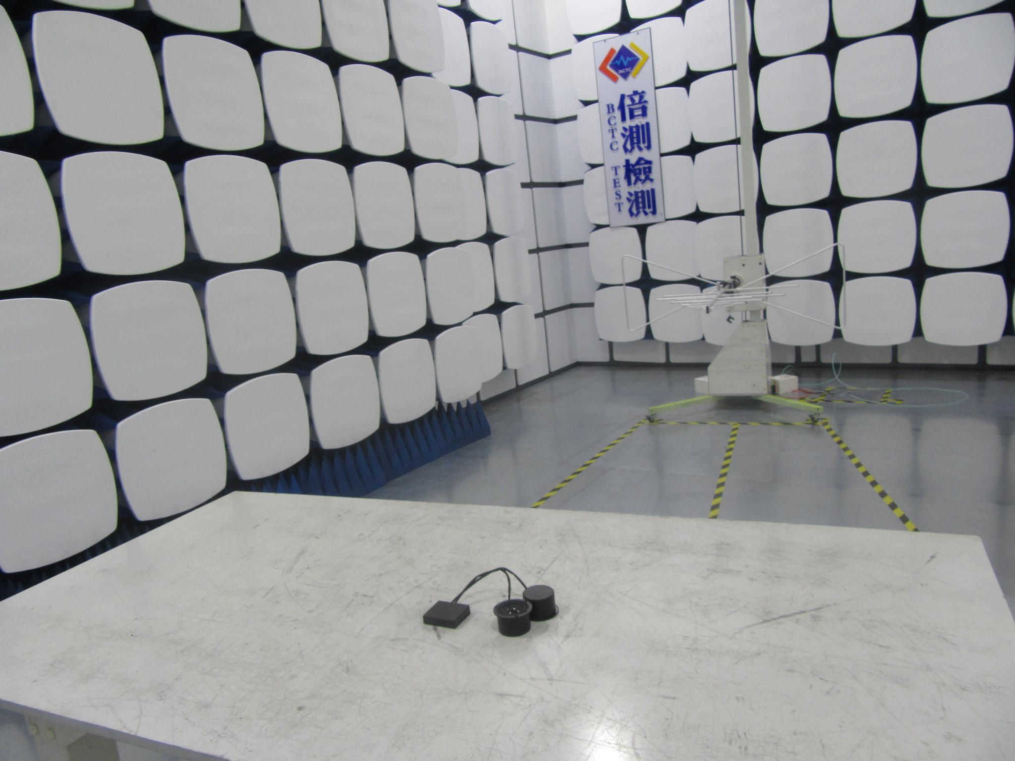 FCC ID 2AFGK-TITAN Test Setup Photos