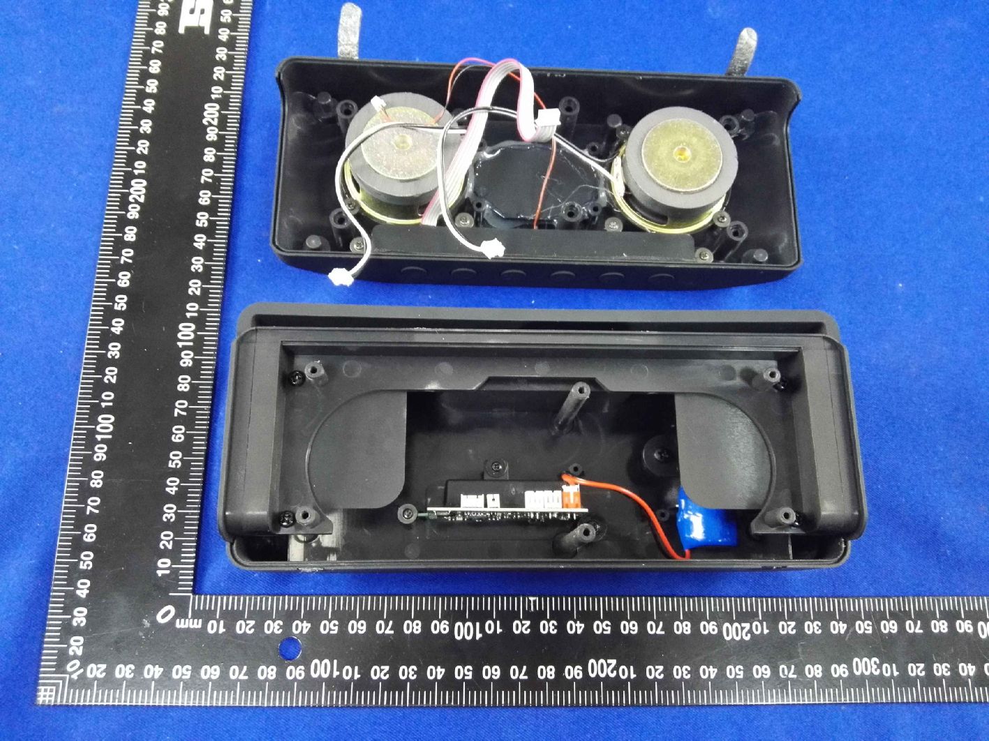 FCC ID 2AFHW-ITSB352 Internal Photos