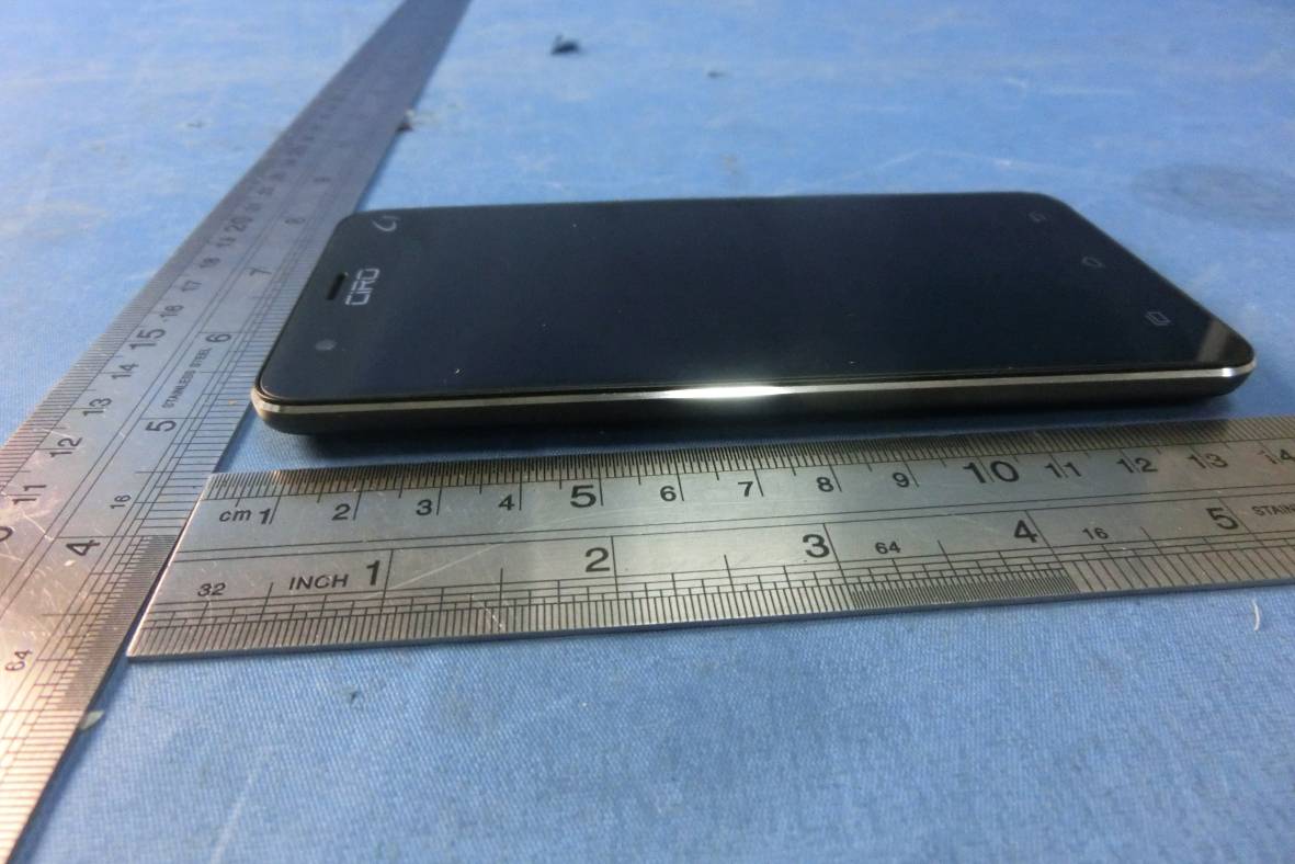FCC ID 2AFM5-C1 External Photos