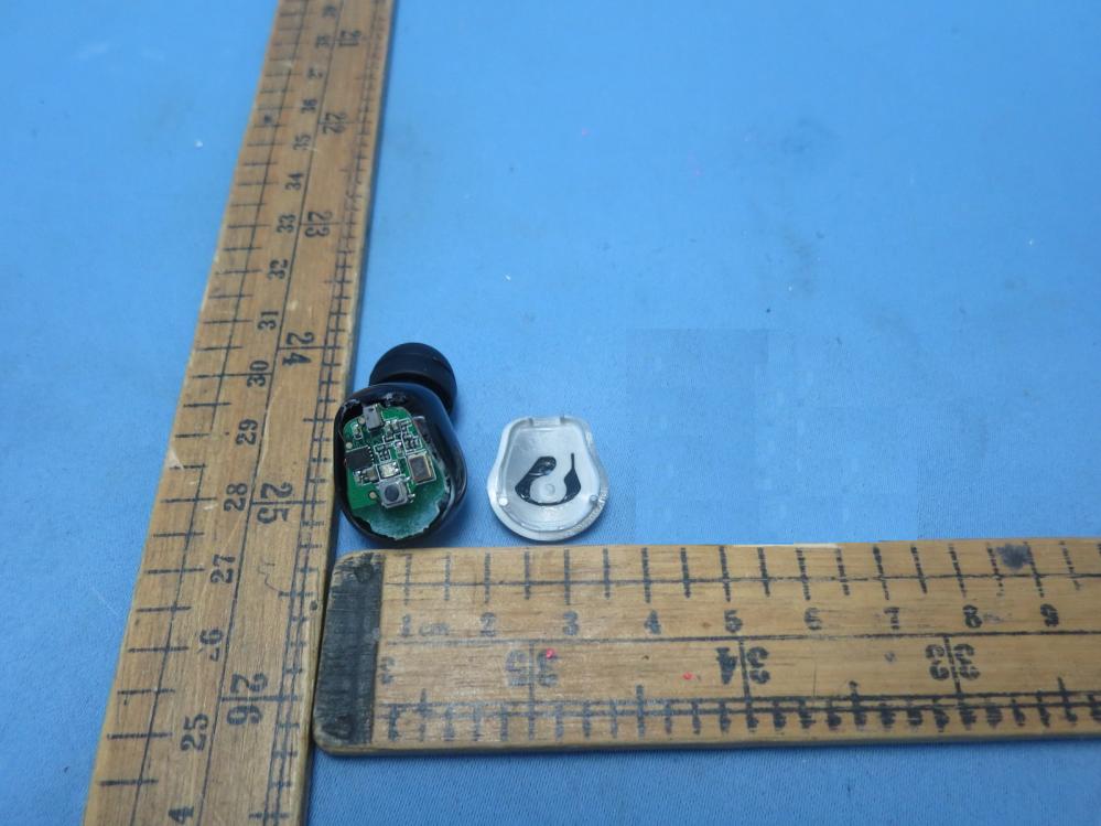 FCC ID 2AFMM-VIPE03 Internal Photos