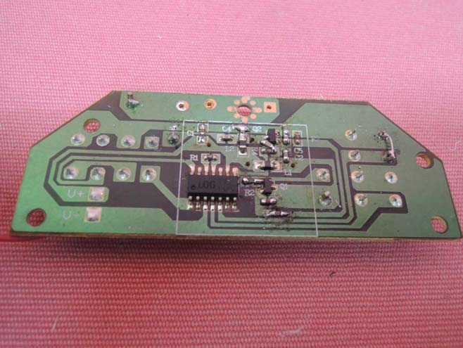 FCC ID 2AFMQPALADONEUK Internal Photos