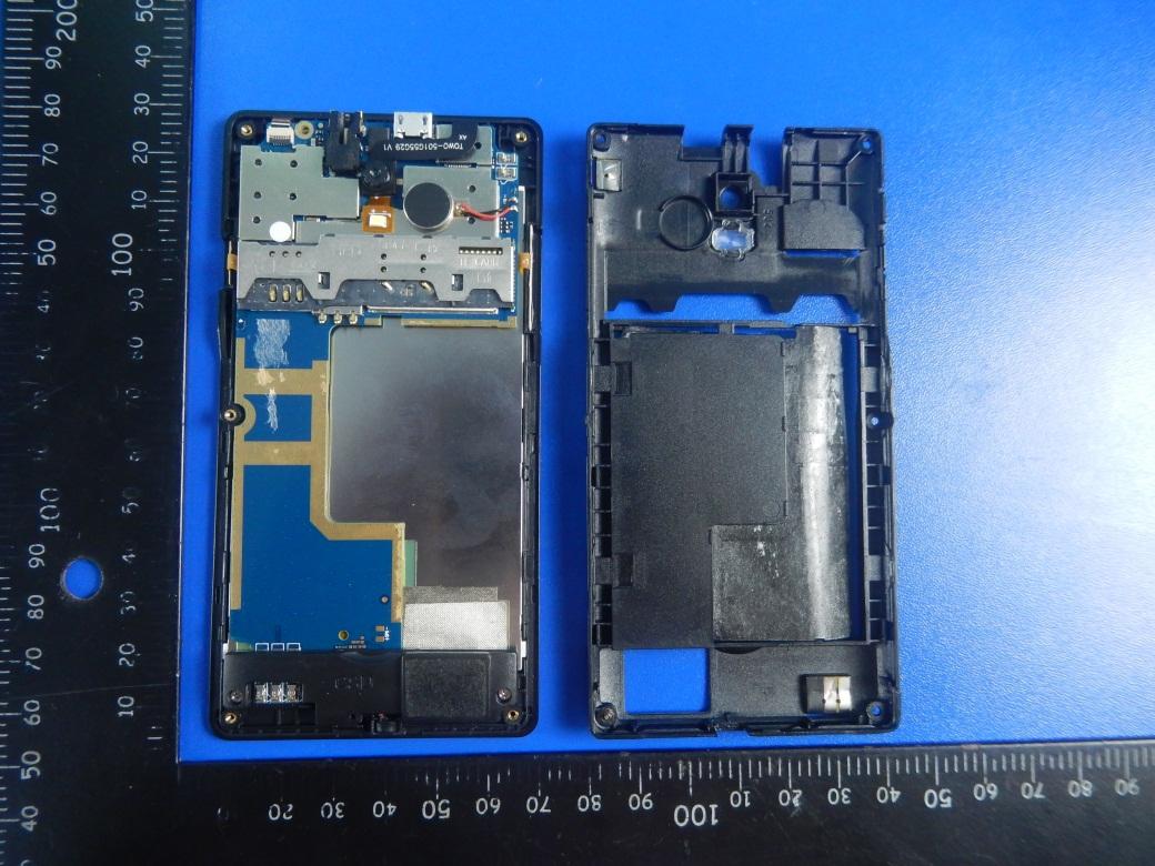 FCC ID 2AFP3EKODUOA40 Internal Photos