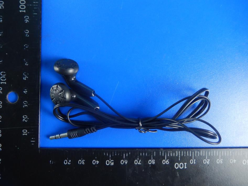 FCC ID 2AFP4QB1801 External Photos