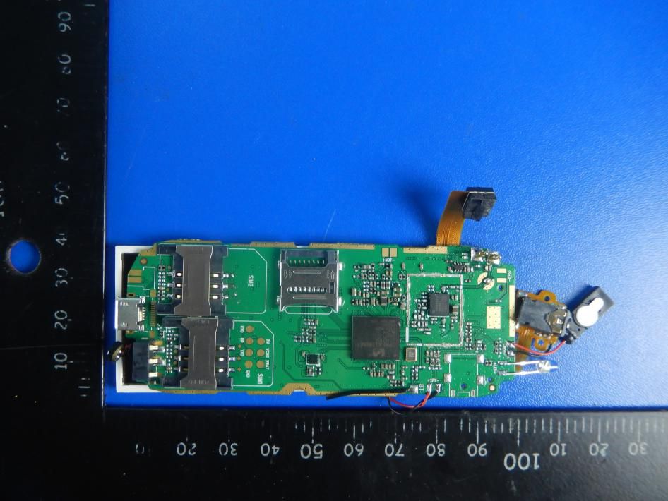 FCC ID 2AFP4QB1801 Internal Photos