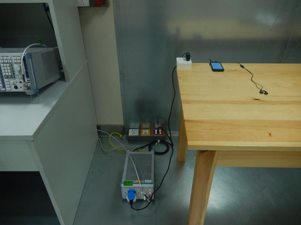 FCC ID 2AFPY-X3 Test Setup Photos