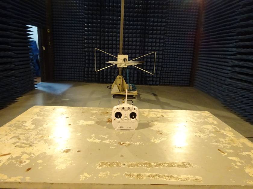 FCC ID 2AFQI-TOPEUAV2015 Test Setup Photos
