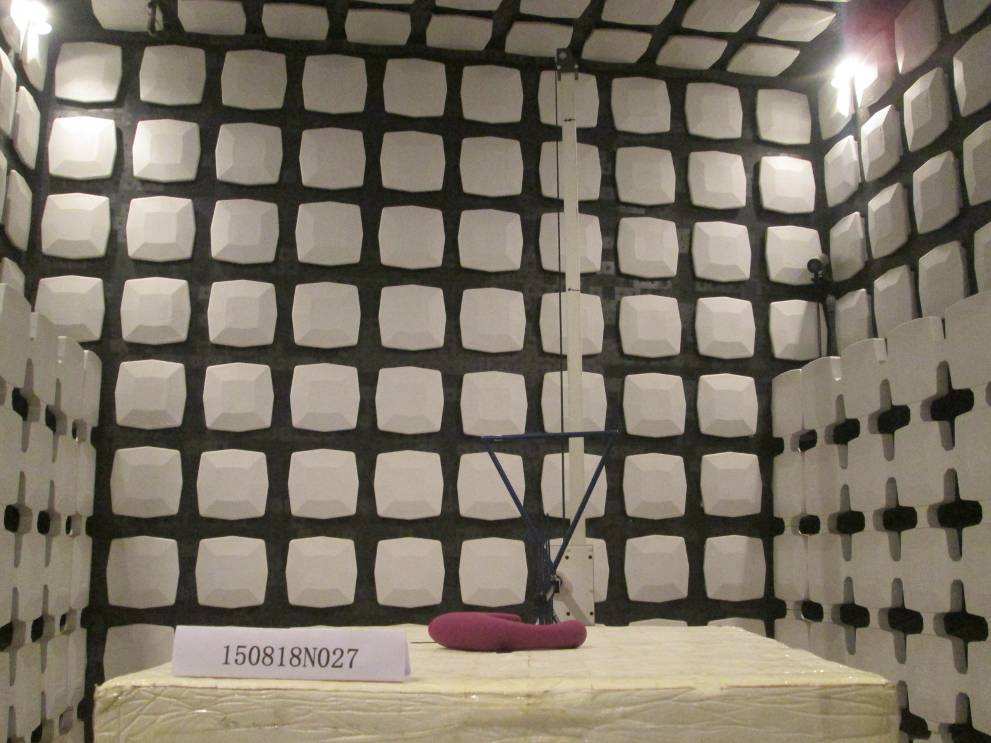 FCC ID 2AFQJFORM8 Test Setup Photos
