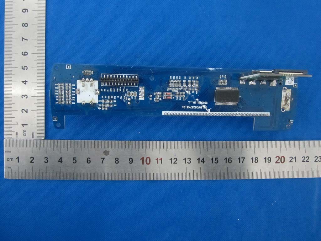 FCC ID 2AFR75217 Internal Photos