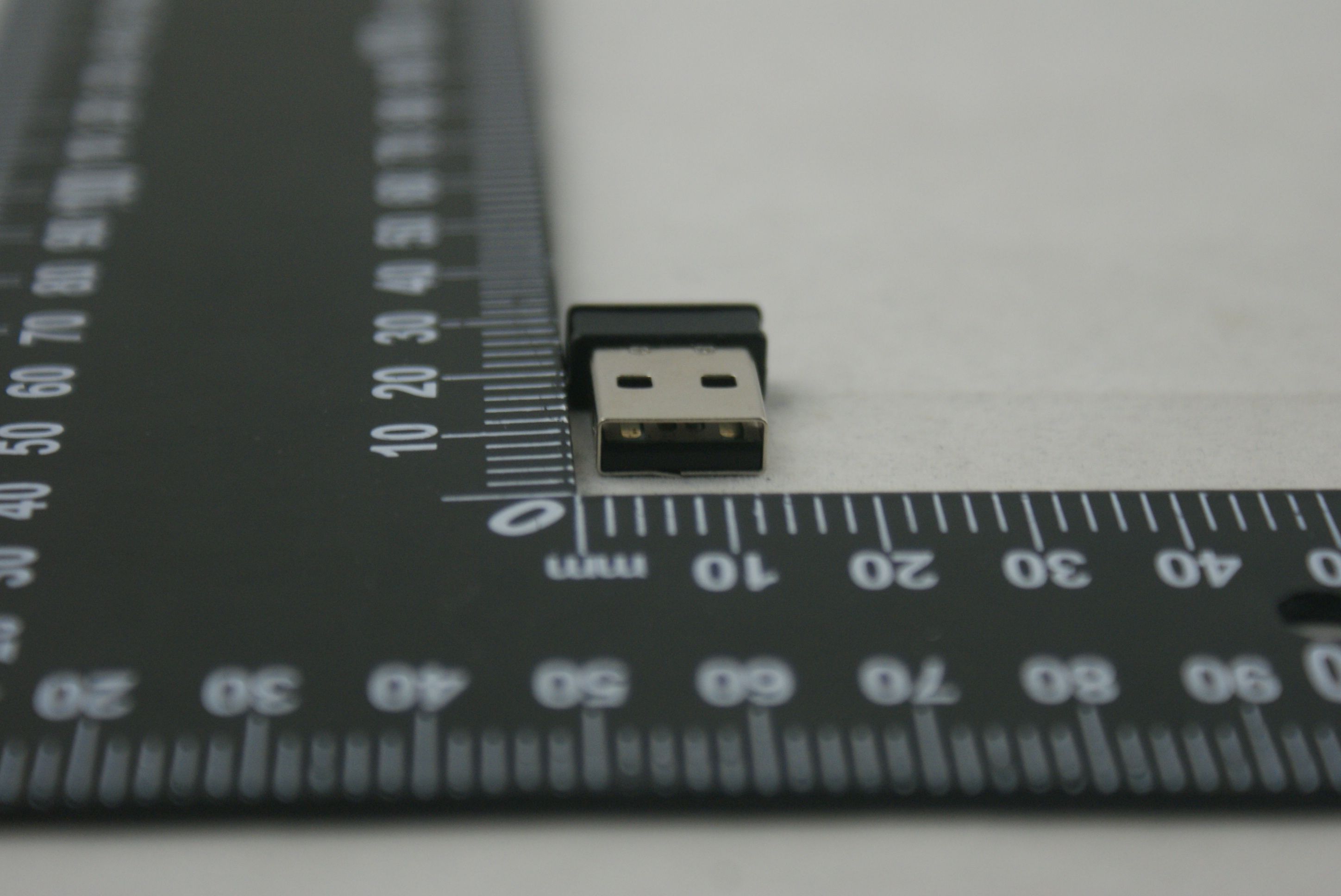 FCC ID 2AFVEMP-04USB External Photos
