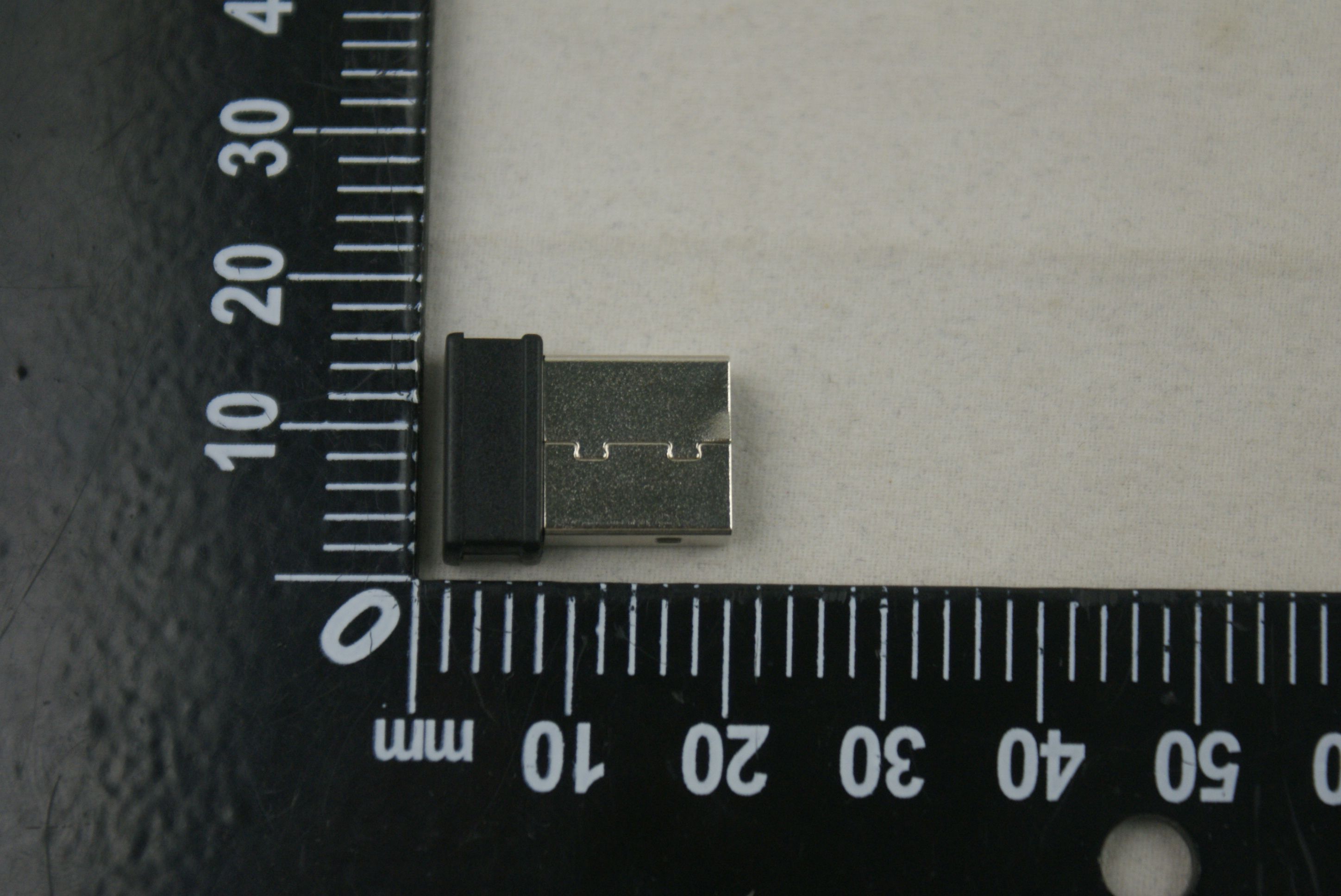 FCC ID 2AFVEMP-04USB External Photos