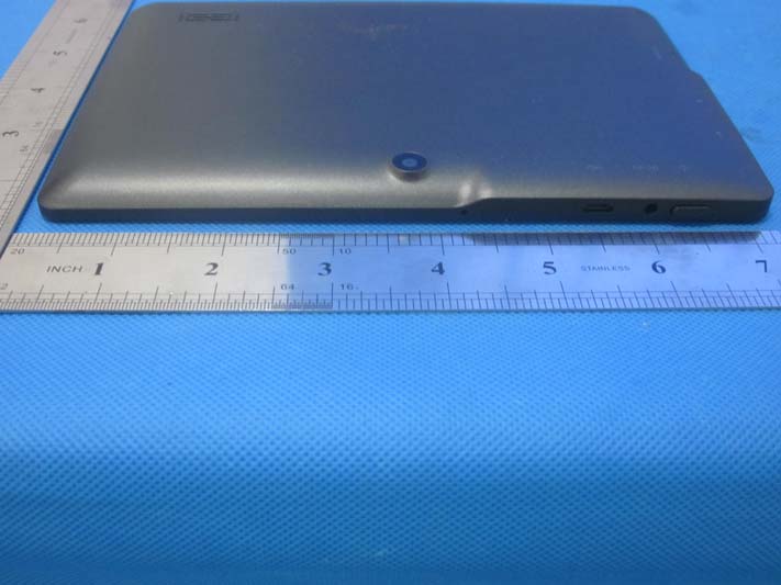 FCC ID 2AFVFWB7 External Photos