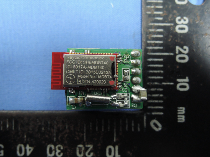 FCC ID 2AFY2UTRT Internal Photos