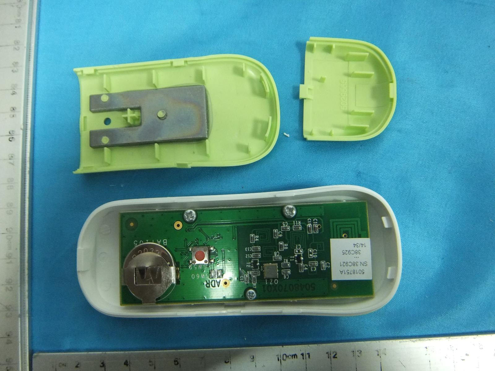 FCC ID 2AFYH-R5 Internal Photos