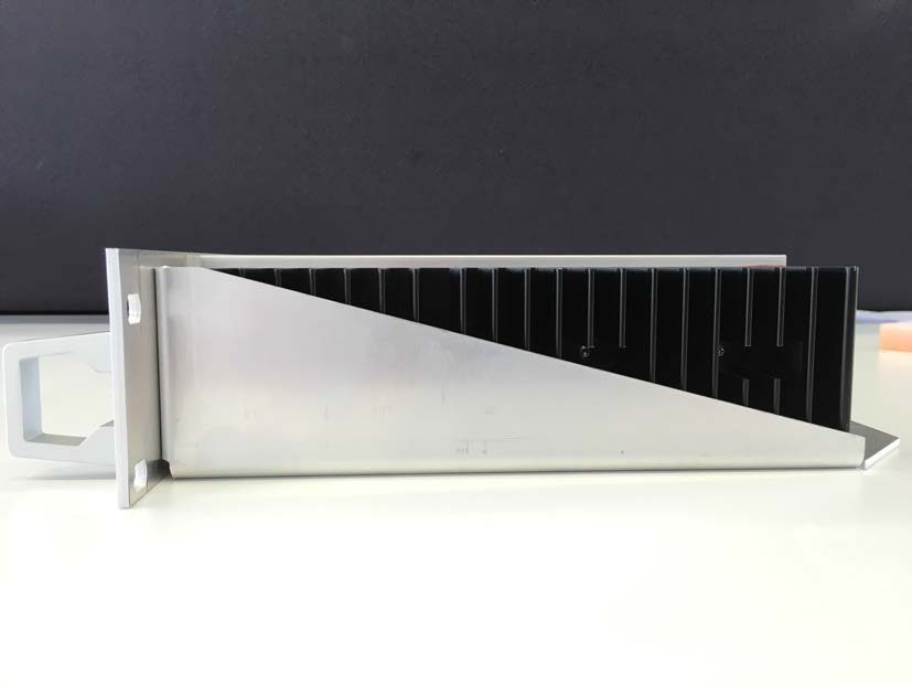 FCC ID 2AG5P-21NETBOXV1 External Photos
