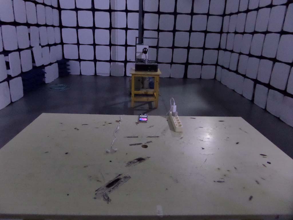 FCC ID 2AGF3E4S Test Setup Photos