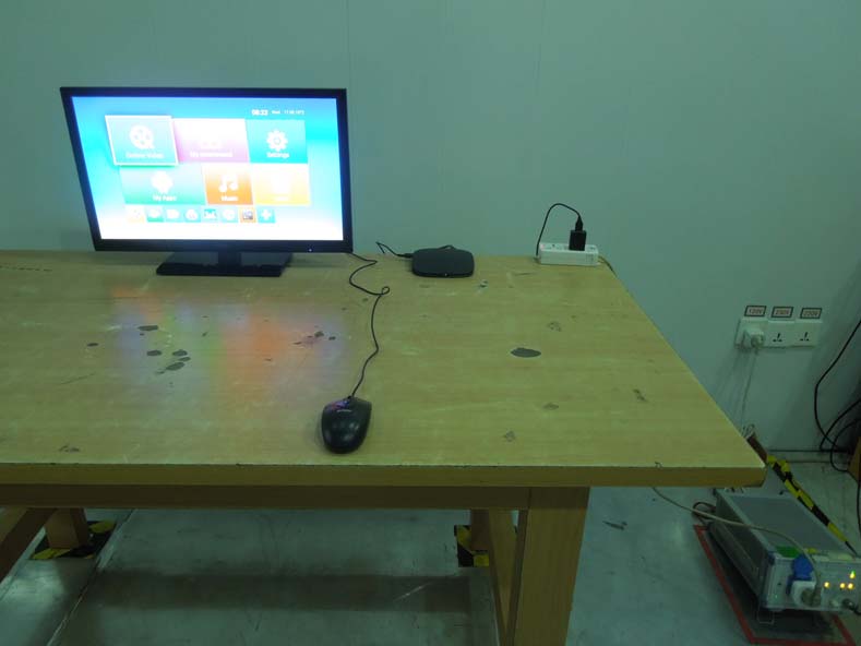 FCC ID 2AGK5VMX4S Test Setup Photos