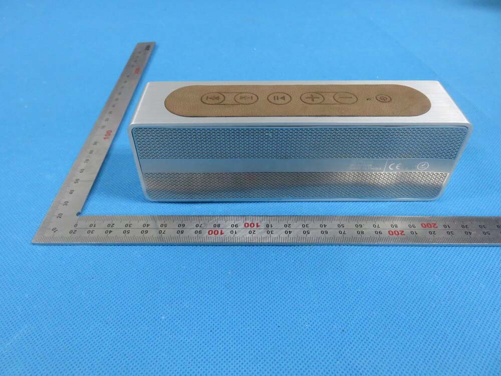FCC ID 2AGM7P3 External Photos