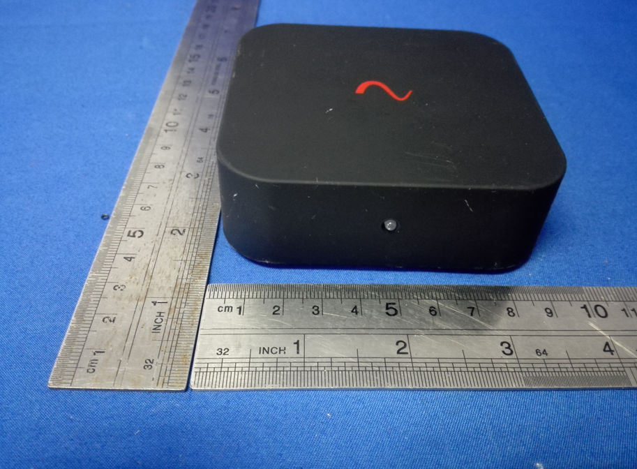 FCC ID 2AGTUWIRELESS External Photos