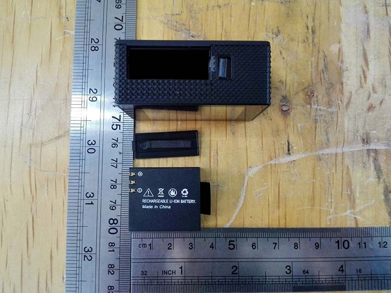 FCC ID 2AGUA-EXPLORER Internal Photos
