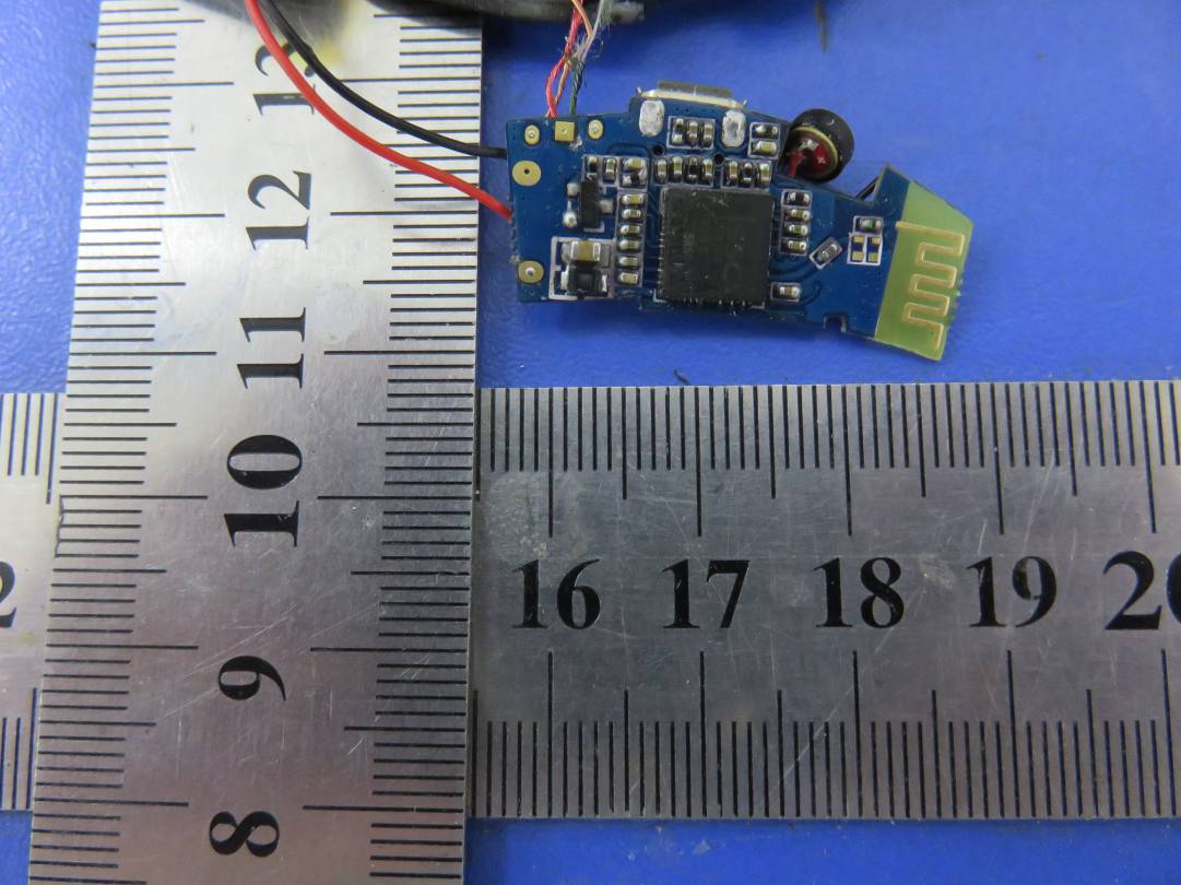 FCC ID 2AGY3EXOSOL81 Internal Photos