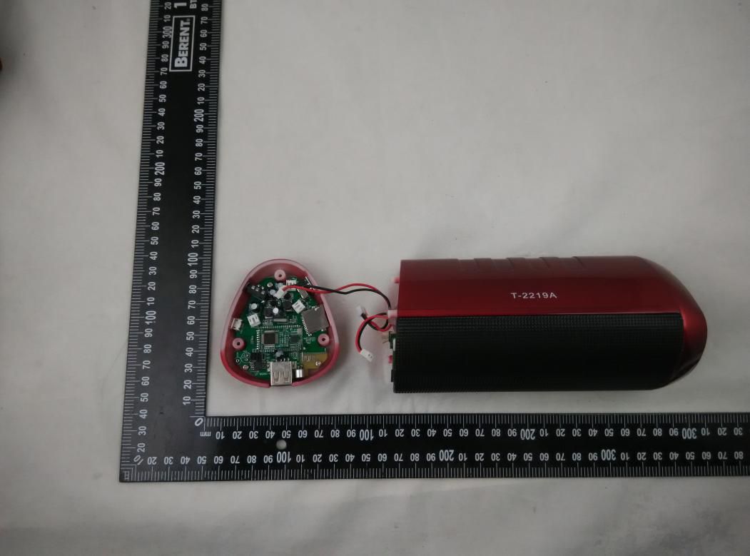 FCC ID 2AGZP2219 Internal Photos