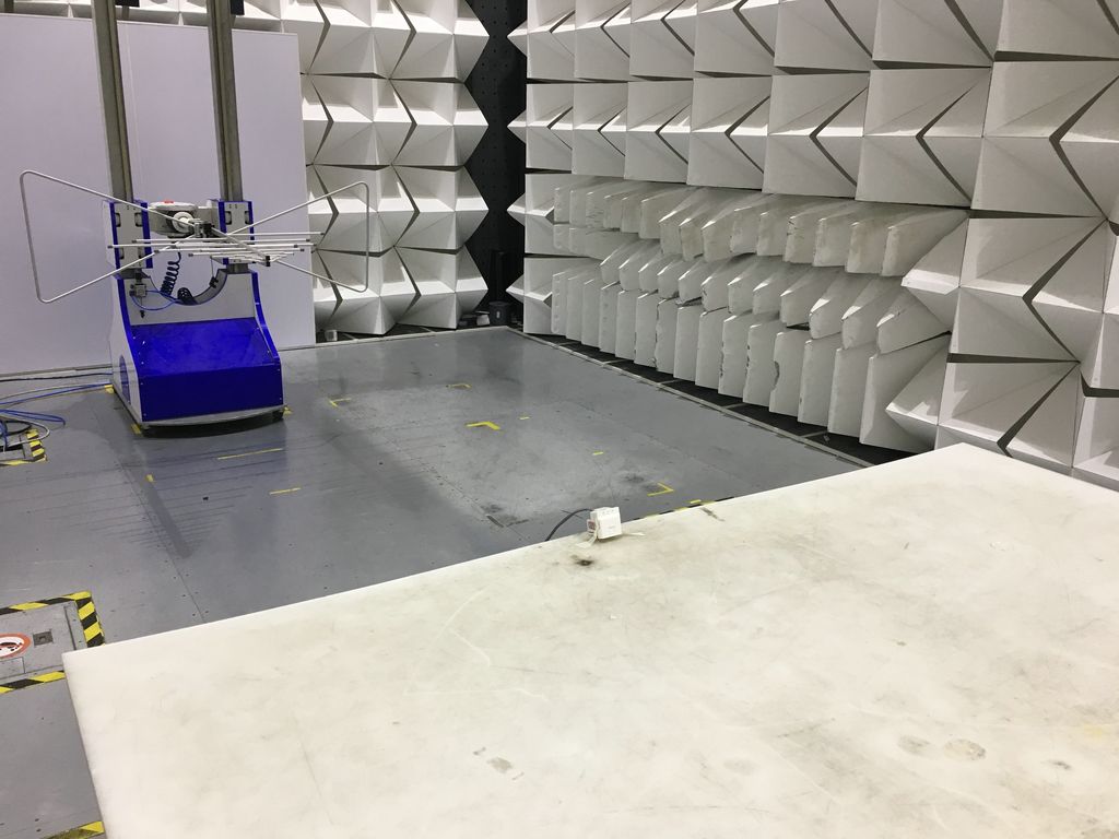 FCC ID 2AH3Z-WF2A Test Setup Photos