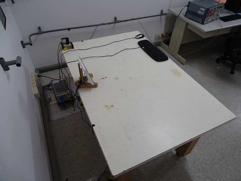 FCC ID 2AH64-ERM2001 Test Setup Photos
