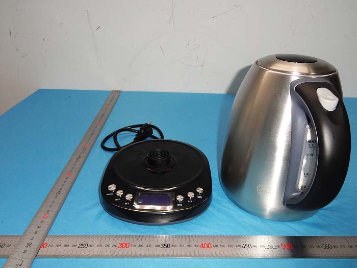 FCC ID 2AH6O-AMK02 External Photos