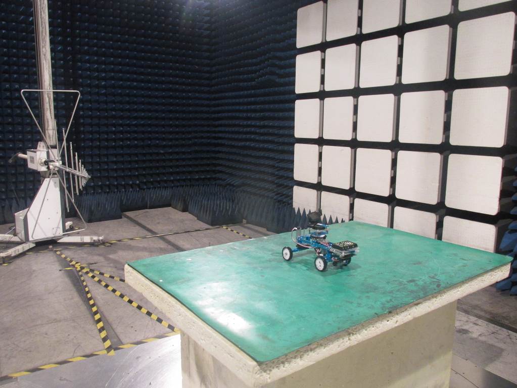 FCC ID 2AH9Q-ULTIMATE2 Test Setup Photos