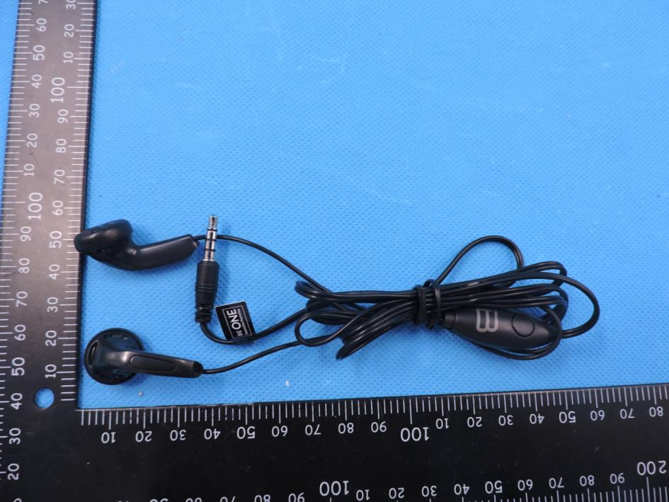 FCC ID 2AHN6-BEONE External Photos