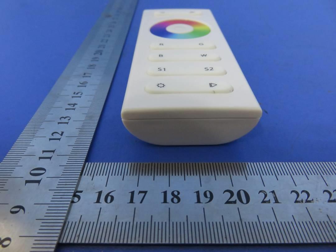 FCC ID 2AHST-RF2839 External Photos
